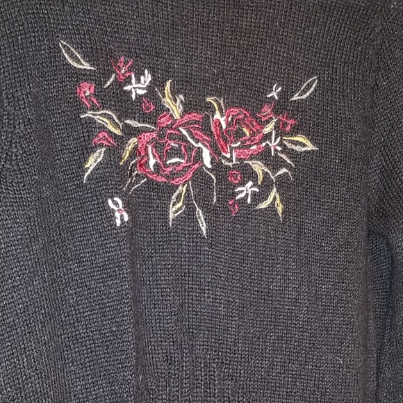 MUDD Women's Open Cardigan - Picture 9 of 9